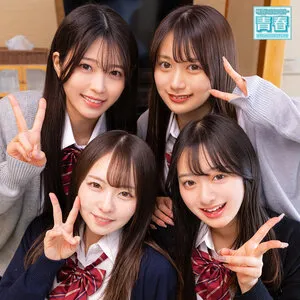DEAA040かりん＆めいさ＆かほ＆あおい｜修学旅行先の旅館で乱交パーティー